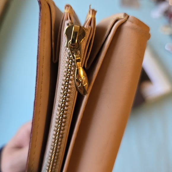 LOUIS VUITTON Long Portefeuille Sarah Wallet - Picture 8 of 15